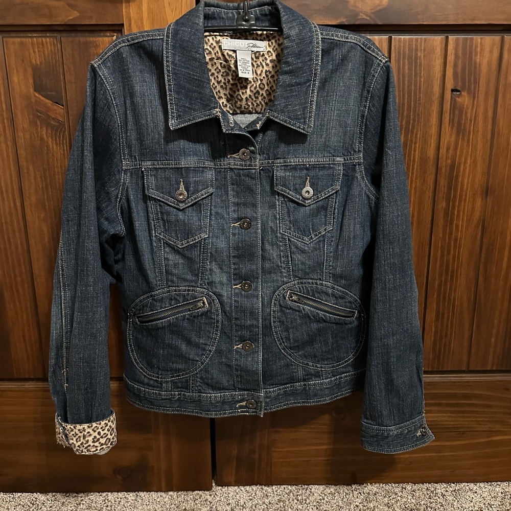 Chicos Platinum Jean crop jacket